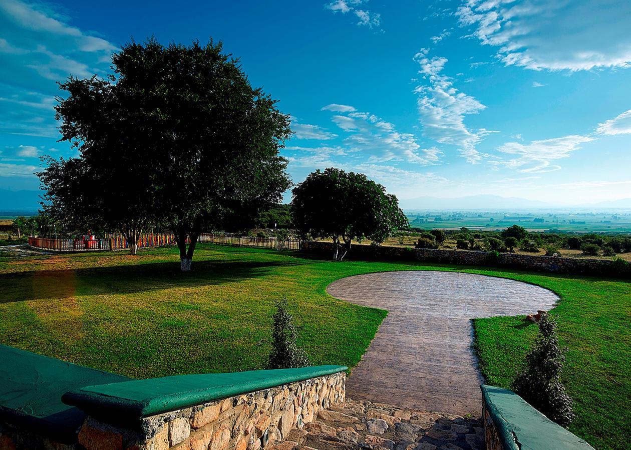 Orfeas Land Hotel Kormista Exterior photo